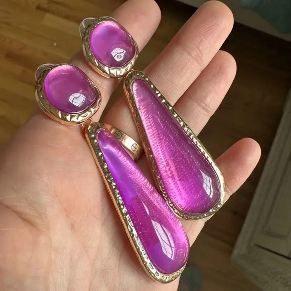 Zara Selena Gomez Gold Purple Resin Earrings - Picture 7 of 9